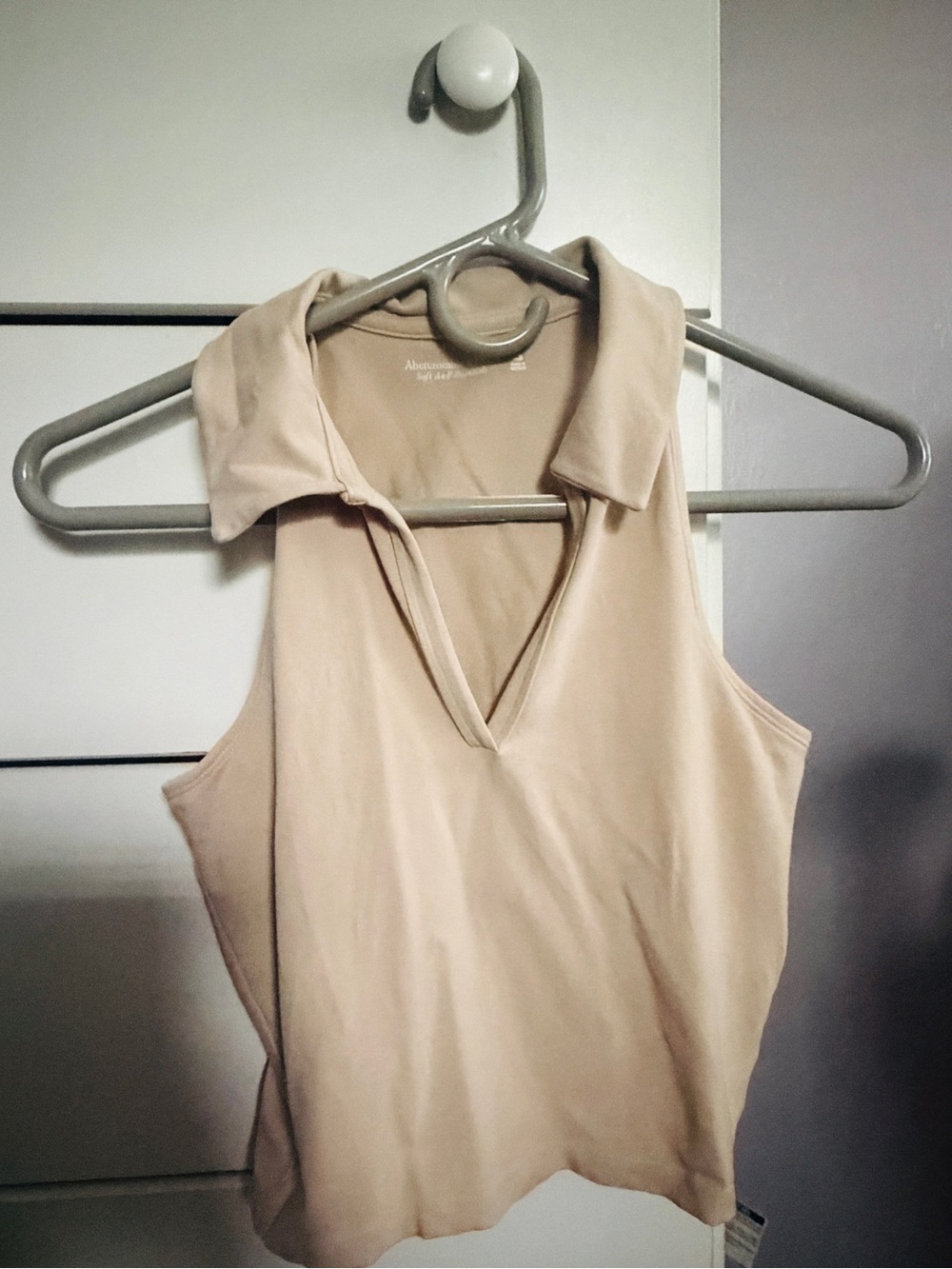 Abercrombie and Fitch Sleeveless Collared V-Neck Top